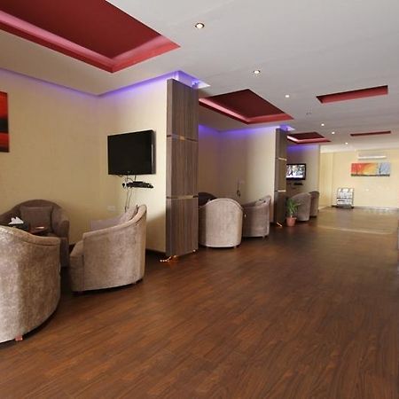 Raoum Inn Arar Kültér fotó